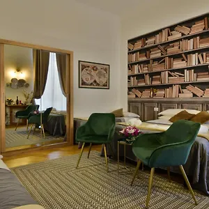 3* Couette-café Spagna Ave
