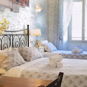 بيت ضيافة Rossana House, روما